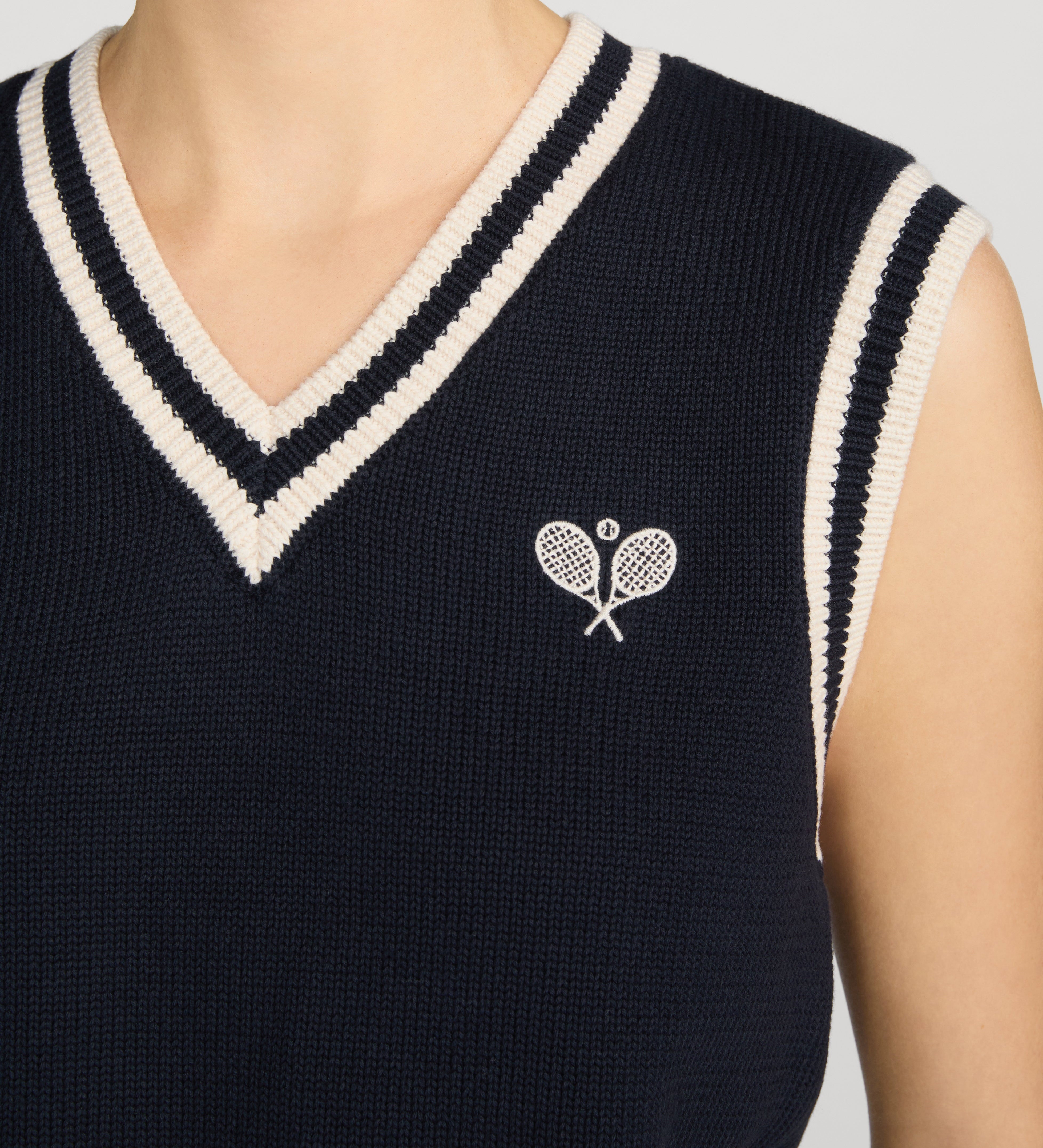 FRAME - The Tennis Vest