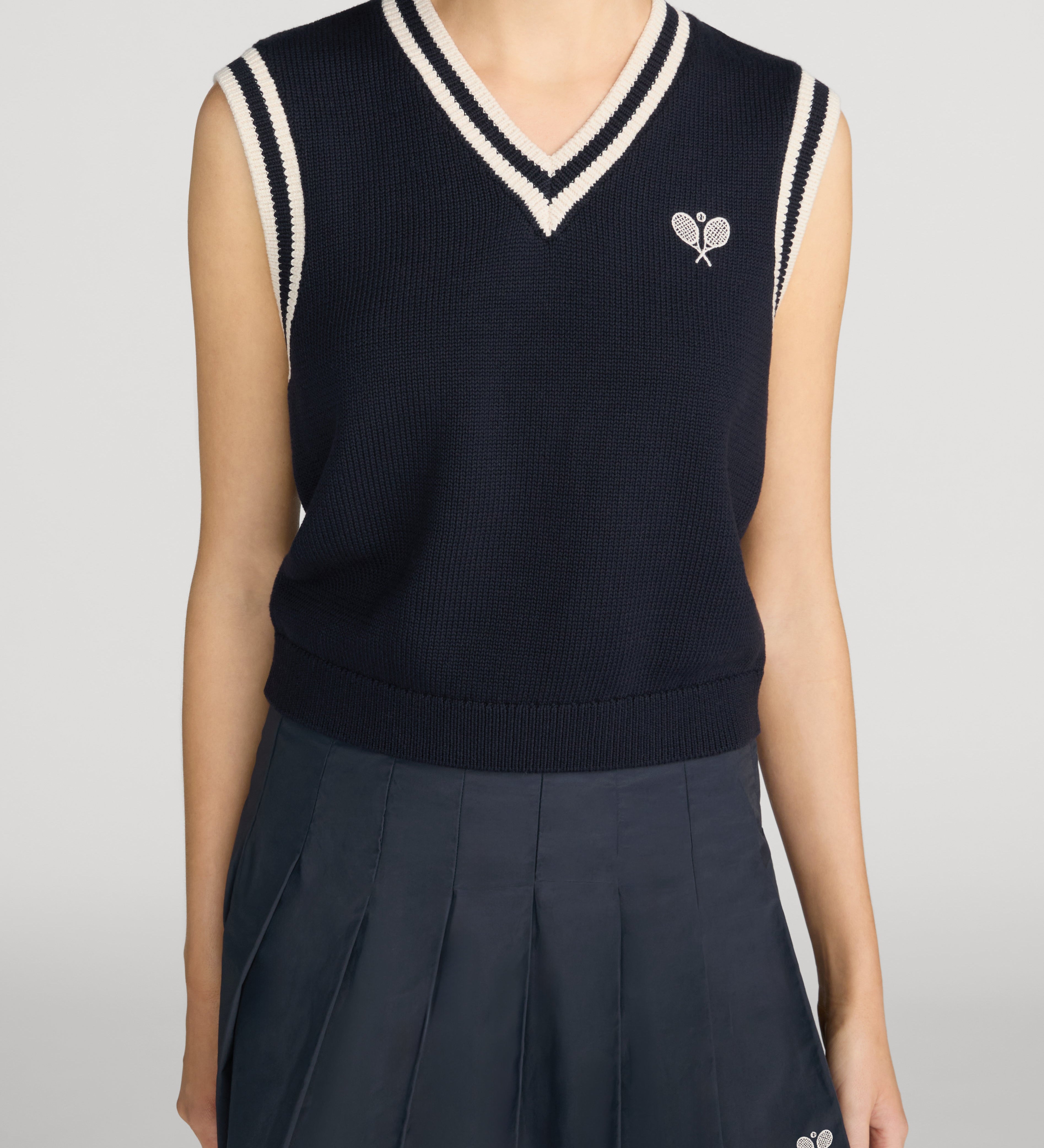 FRAME - The Tennis Vest