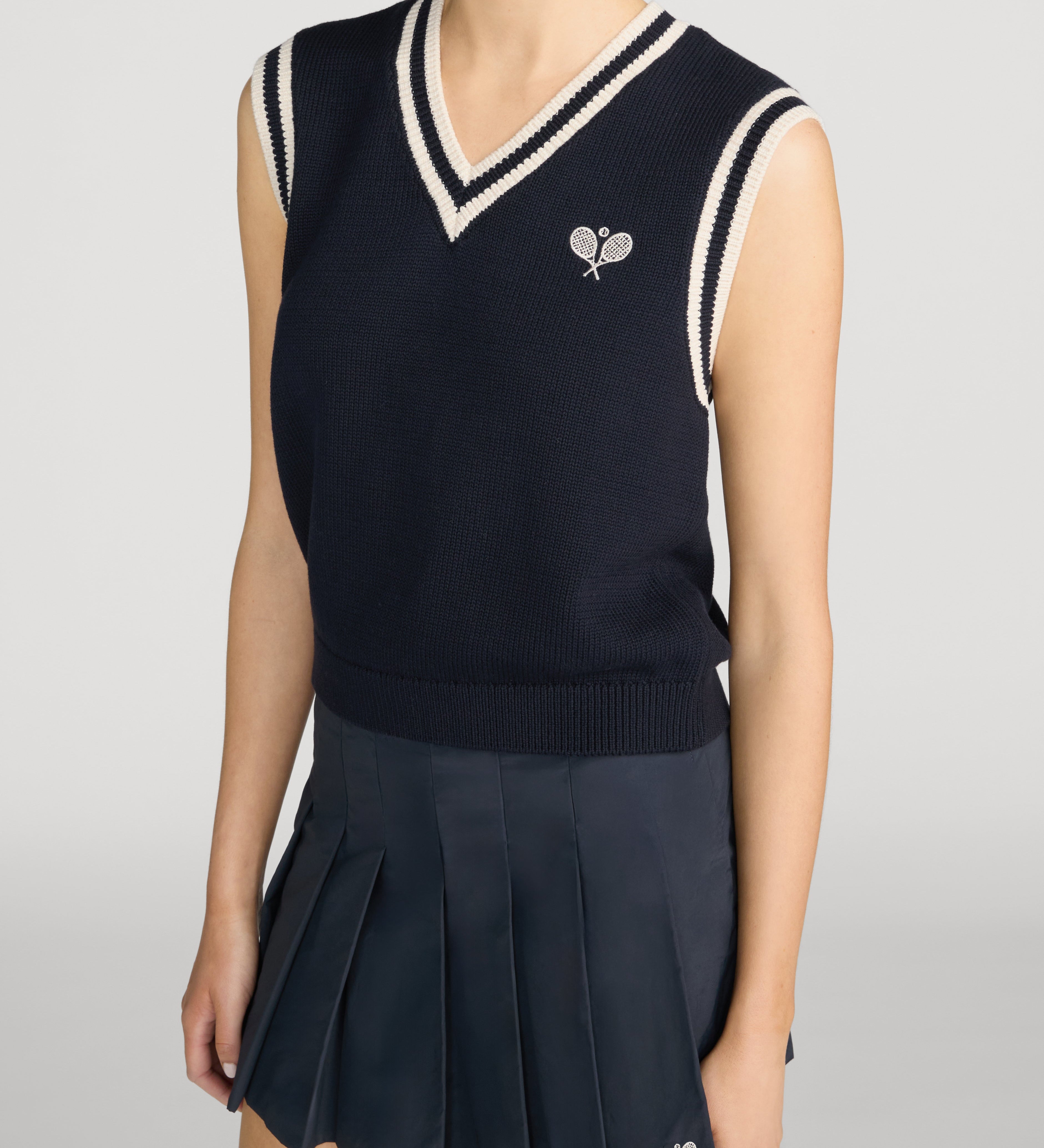 FRAME - The Tennis Vest