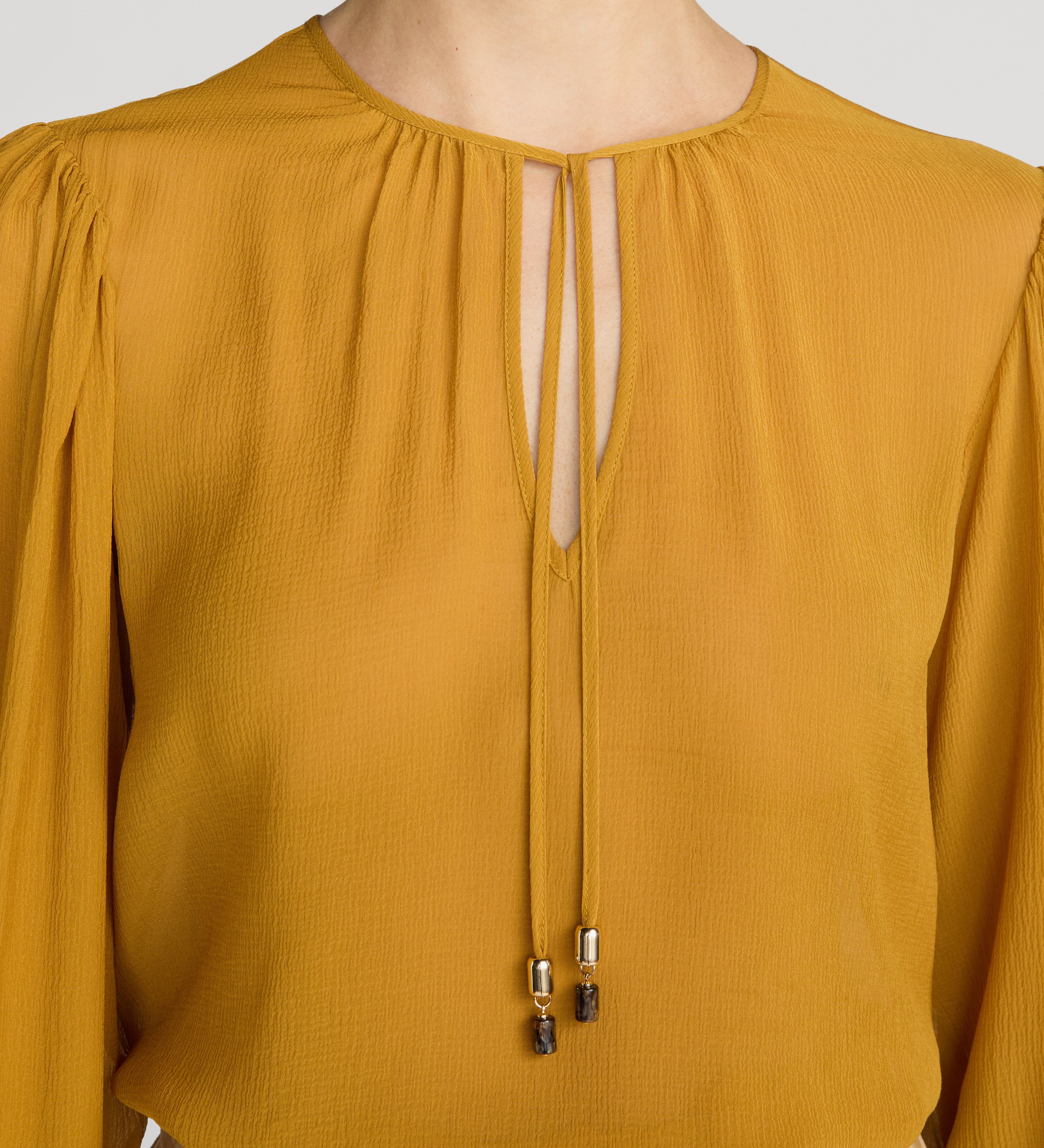 FRAME - The Silk Amulet Blouse