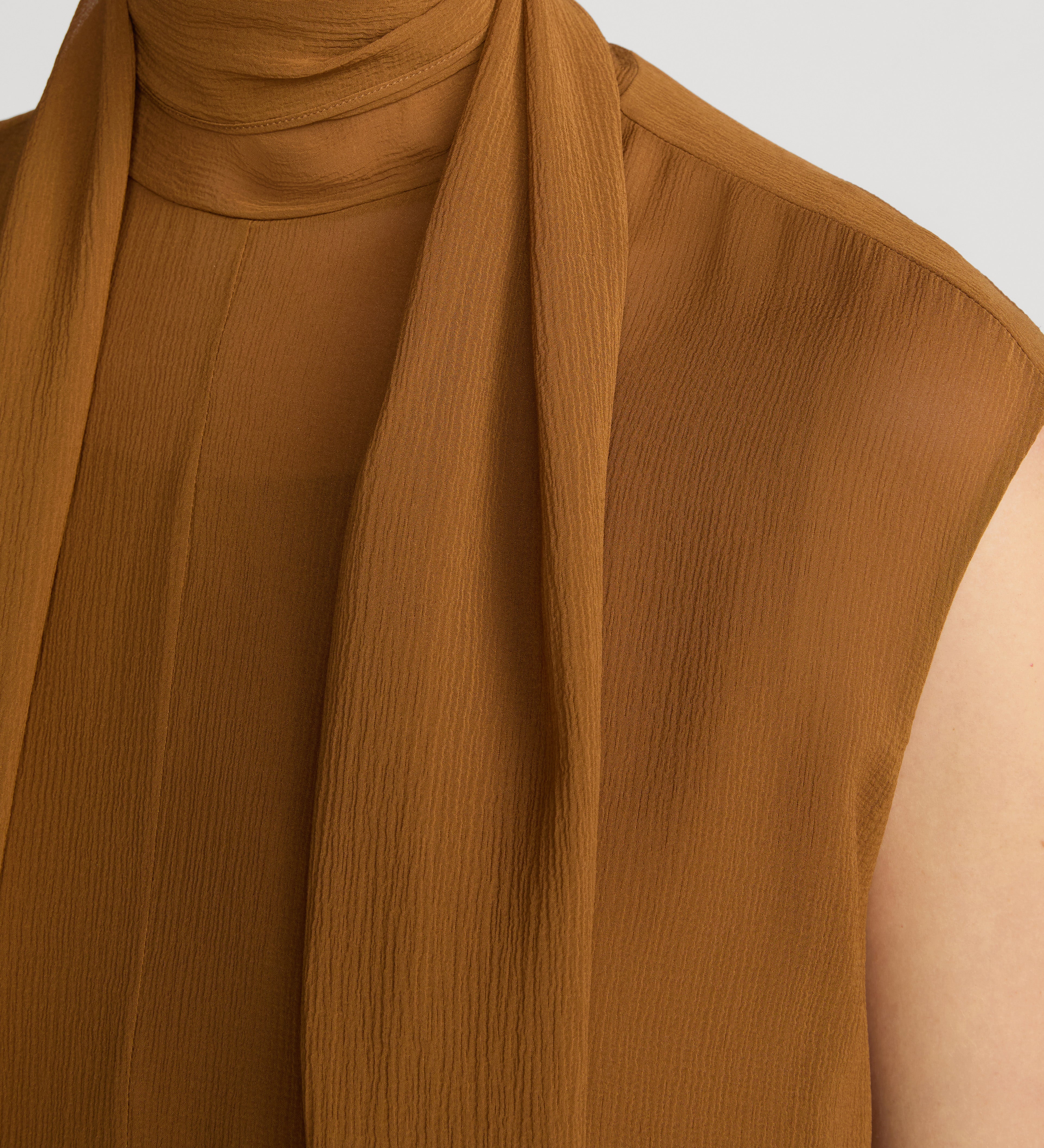 FRAME - The Wisp Tie Dress