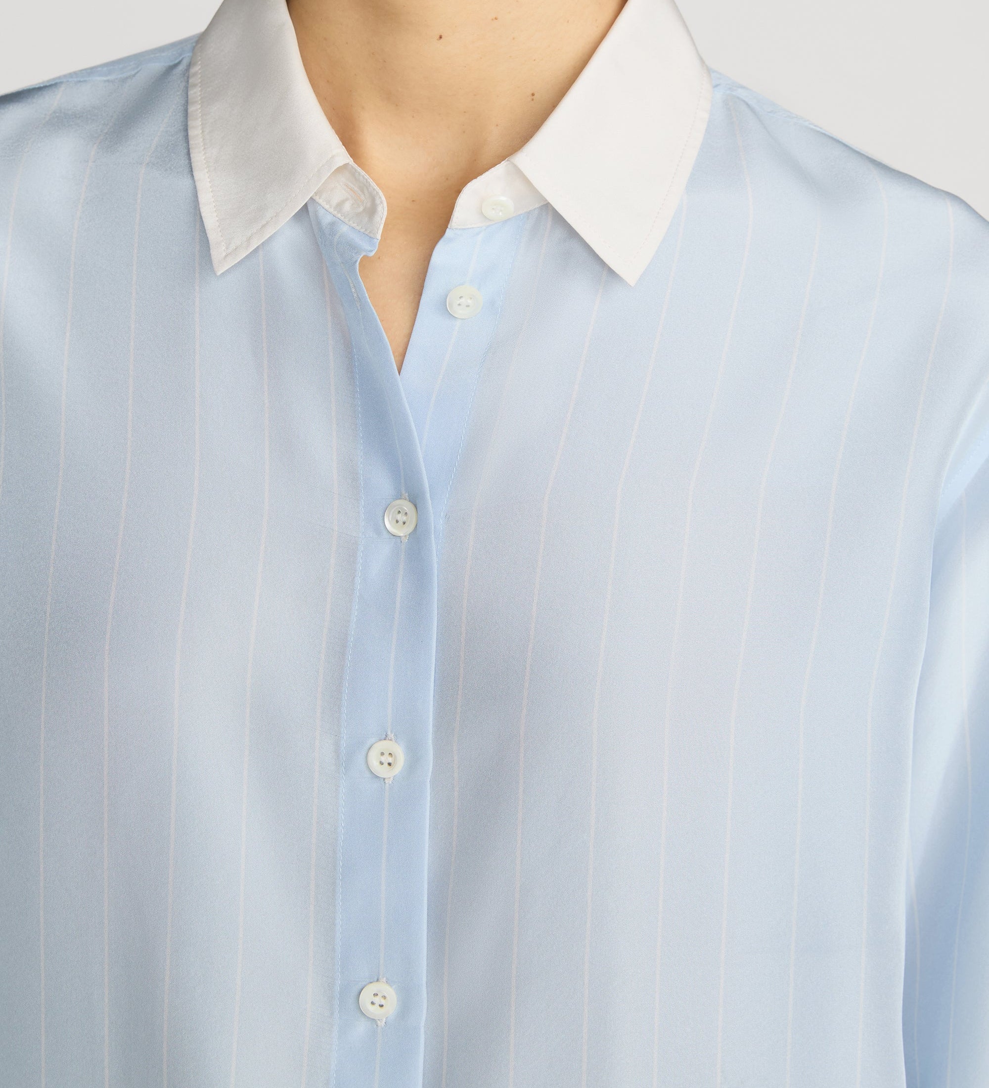 FRAME - The Silk Standard Shirt