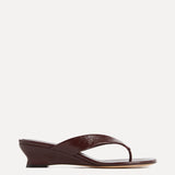 Le Monde Beryl - Micro Wedge Thong / Aubergine Naplack Leather
