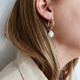 Kinn - Baroque Pearl Hoop Earrings