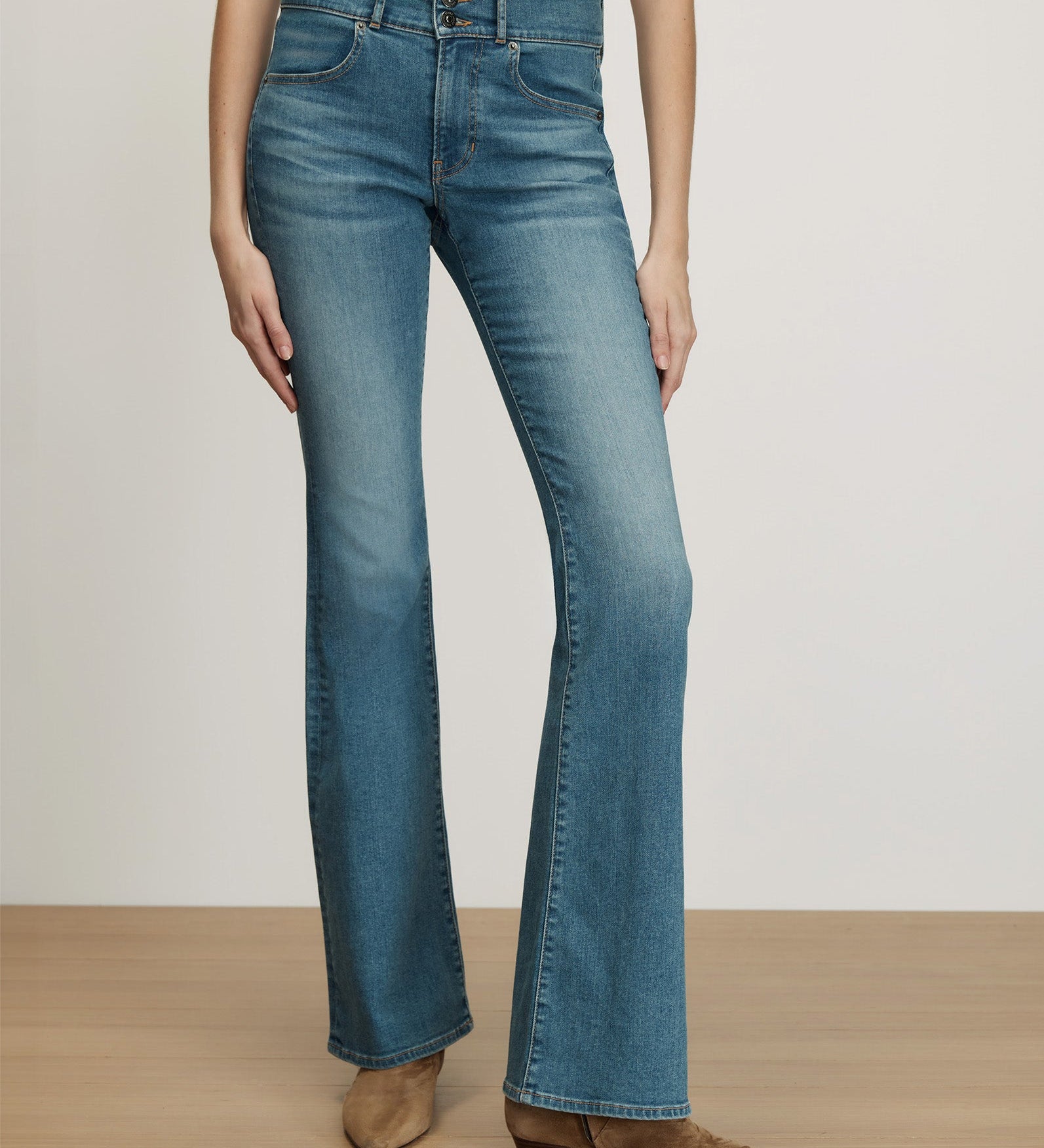 Veronica Beard - Beverly Mid - Rise Skinny - Flare Jean