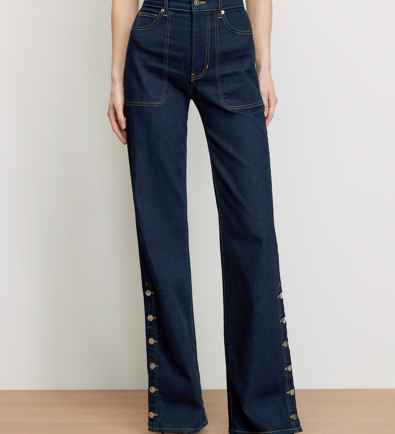 Veronica Beard - Crosbie Slim Wide - Leg Button - Seam Jean