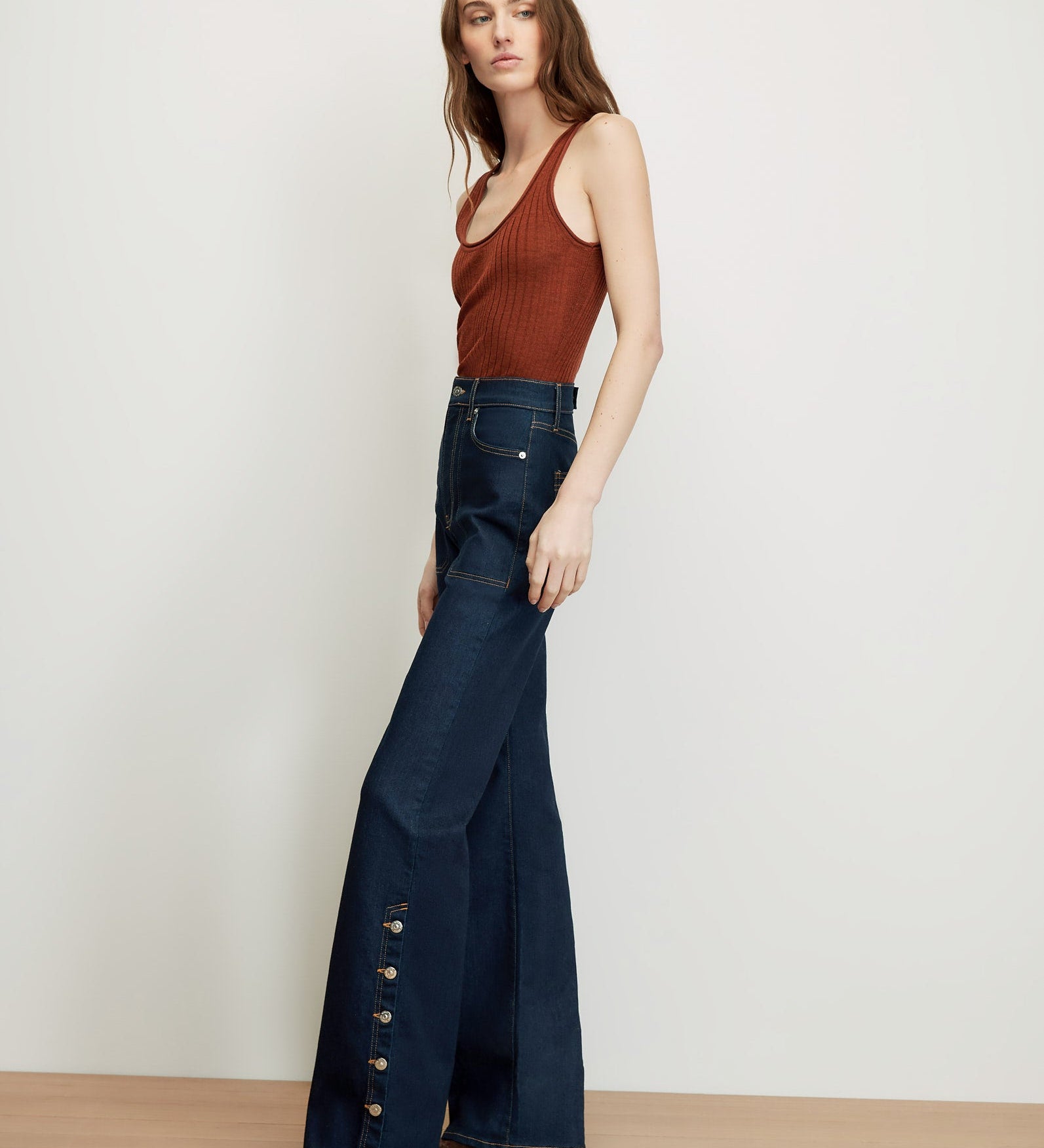 Veronica Beard - Crosbie Slim Wide - Leg Button - Seam Jean