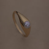 Kinn - Pearl Signet Ring