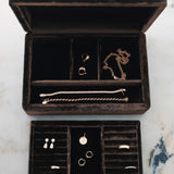 Kinn - The Keepsake Jewelry Box