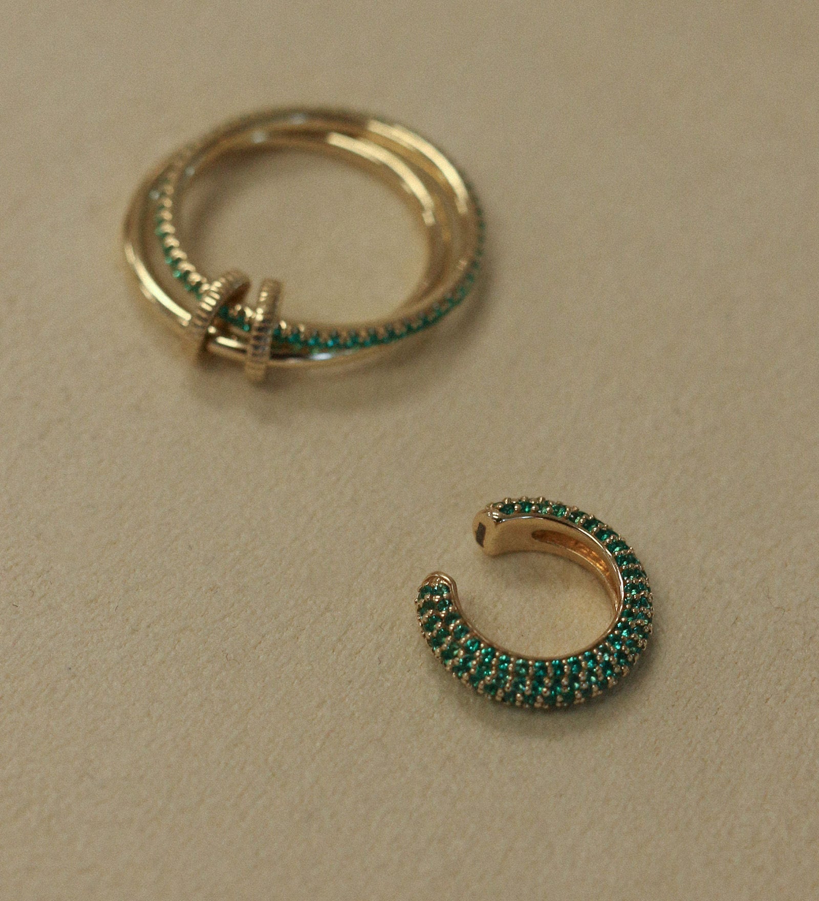 Kinn - Love Pavé Emerald Earring Cuff