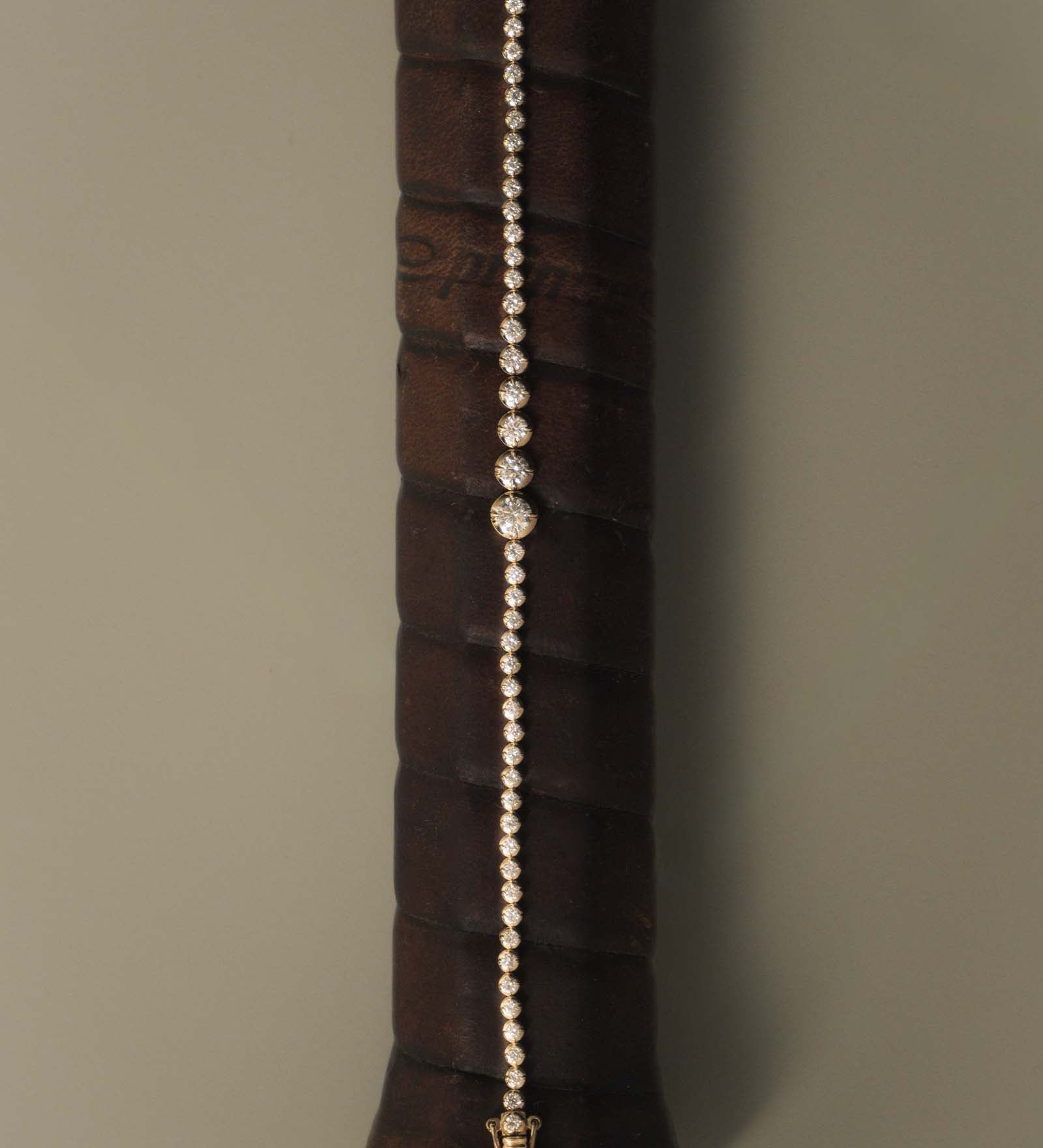 Kinn - Naomi Graduated Tennis Bracelet Yellow Gold