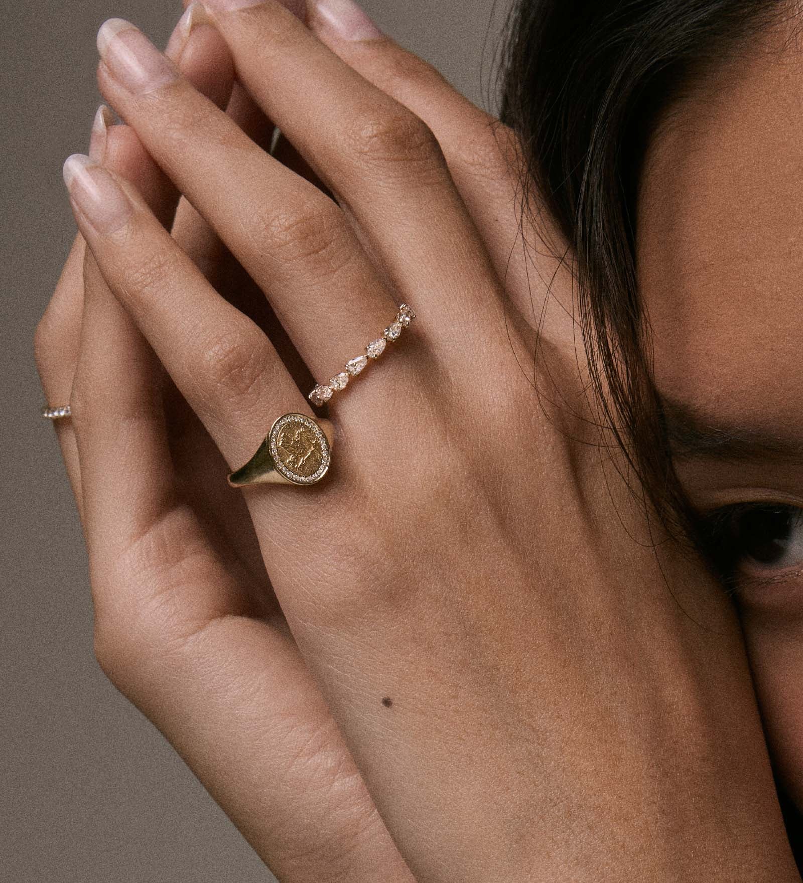 Kinn - Pegasus Dream Diamond Signet Ring