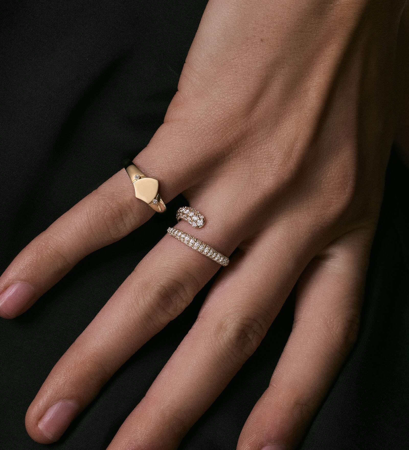 Kinn - Ace Shield Diamond Signet Ring