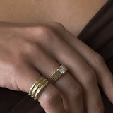 Kinn - Françoise Layered Ellipse Hollow Ring