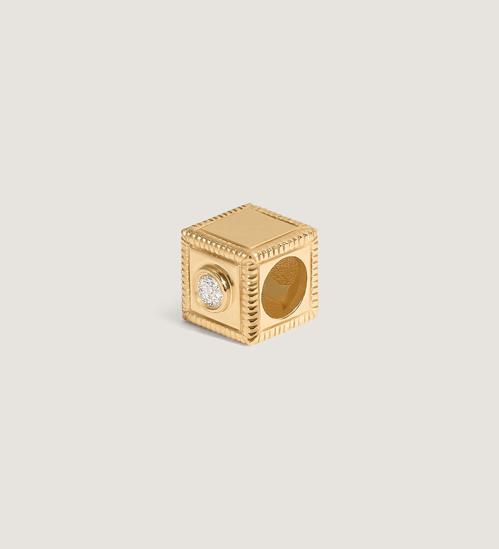 Kinn - Chapter Custom Birthstone Charm Diamond
