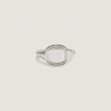 Kinn - The Estate Signet Ring Silver