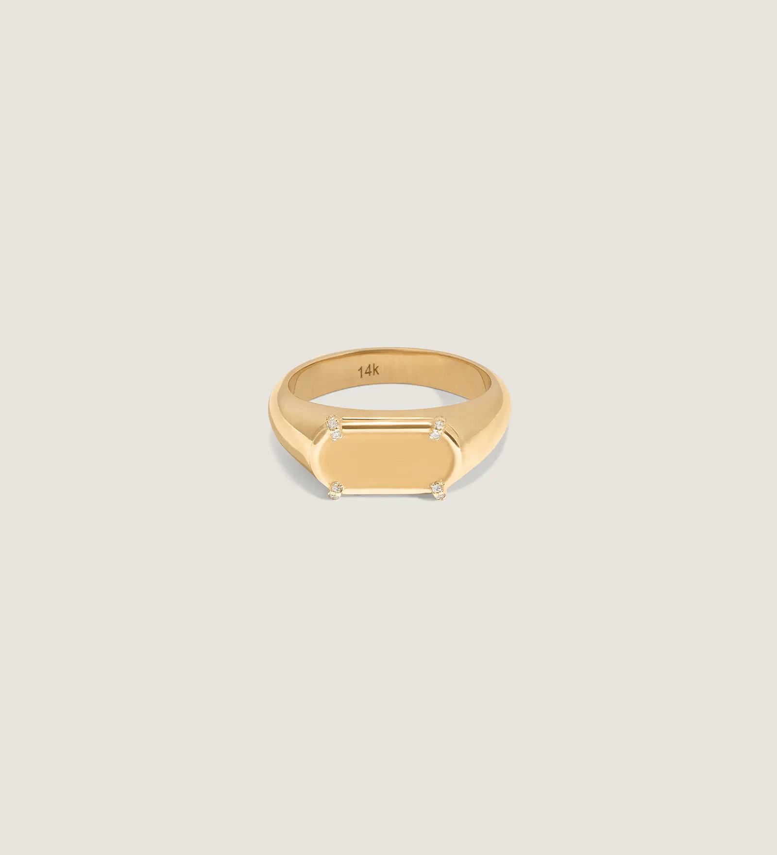 Kinn - Harlow Oval Signet Ring