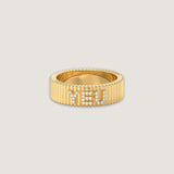 Kinn - Heritage Ribbed Pavé Diamond Name Ring