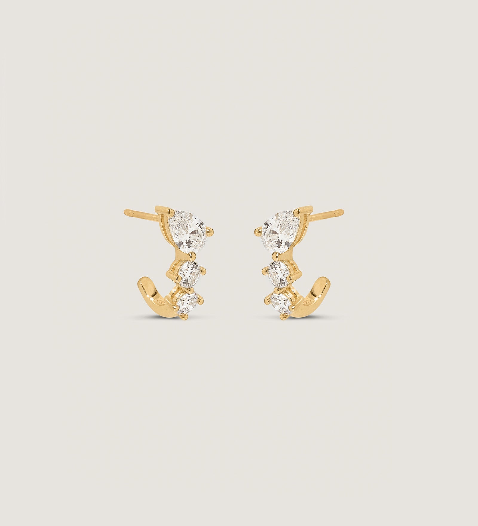 Kinn - Jules Mixed Diamond J - Hoop Earrings Yellow Gold