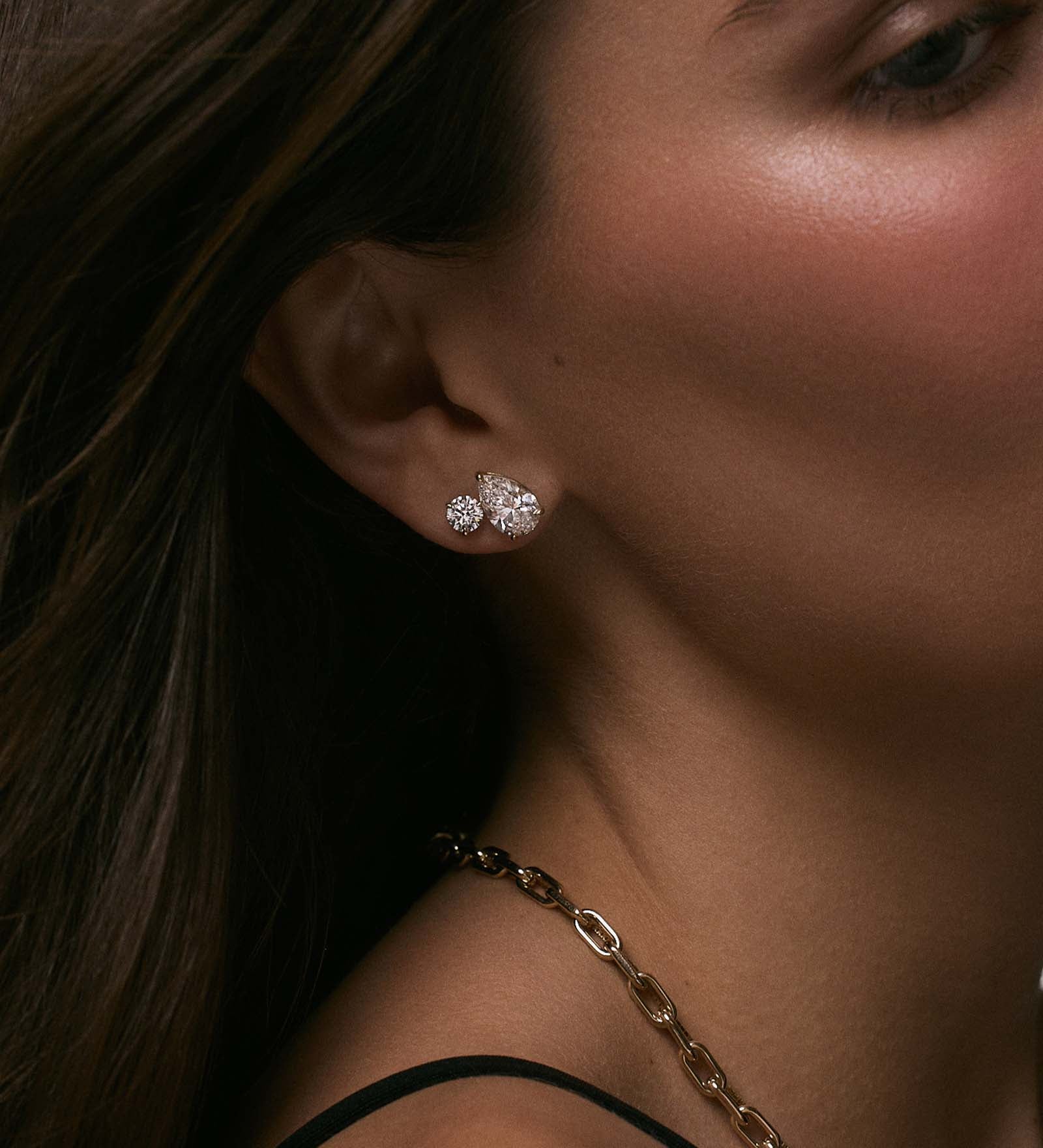 Kinn - June Pear Diamond Stud Earrings