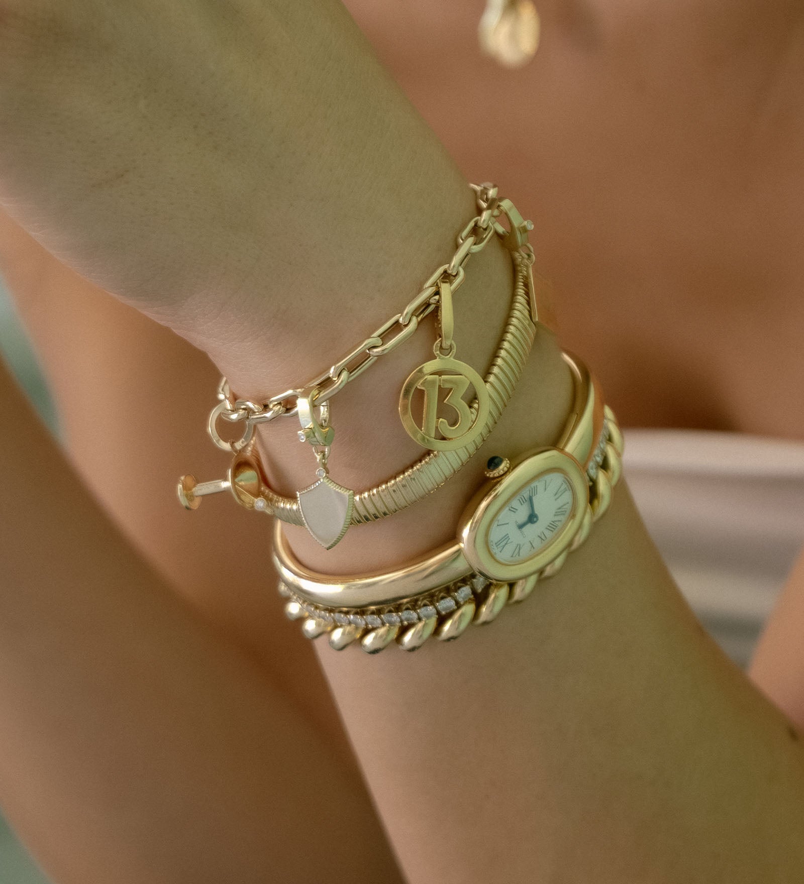 Kinn - Dirty Martini Charm