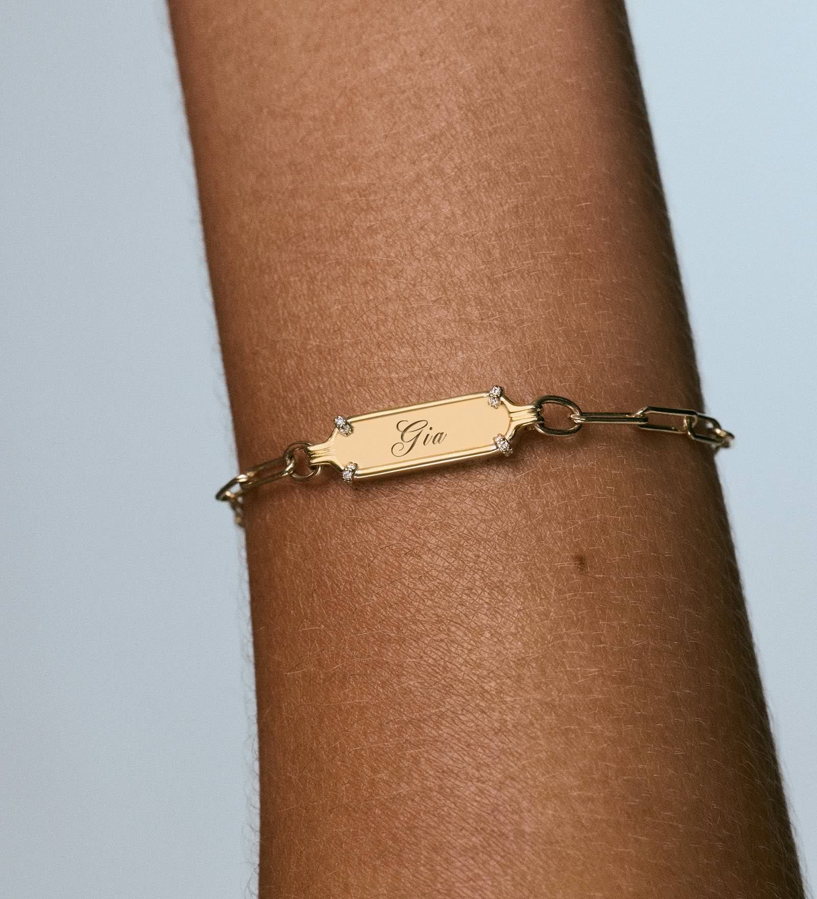 Kinn - Harlow Oval Pavé ID Bracelet