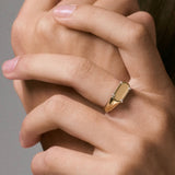 Kinn - Harlow Oval Signet Ring