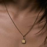 Kinn - Oria Ribbed Octagon Necklace