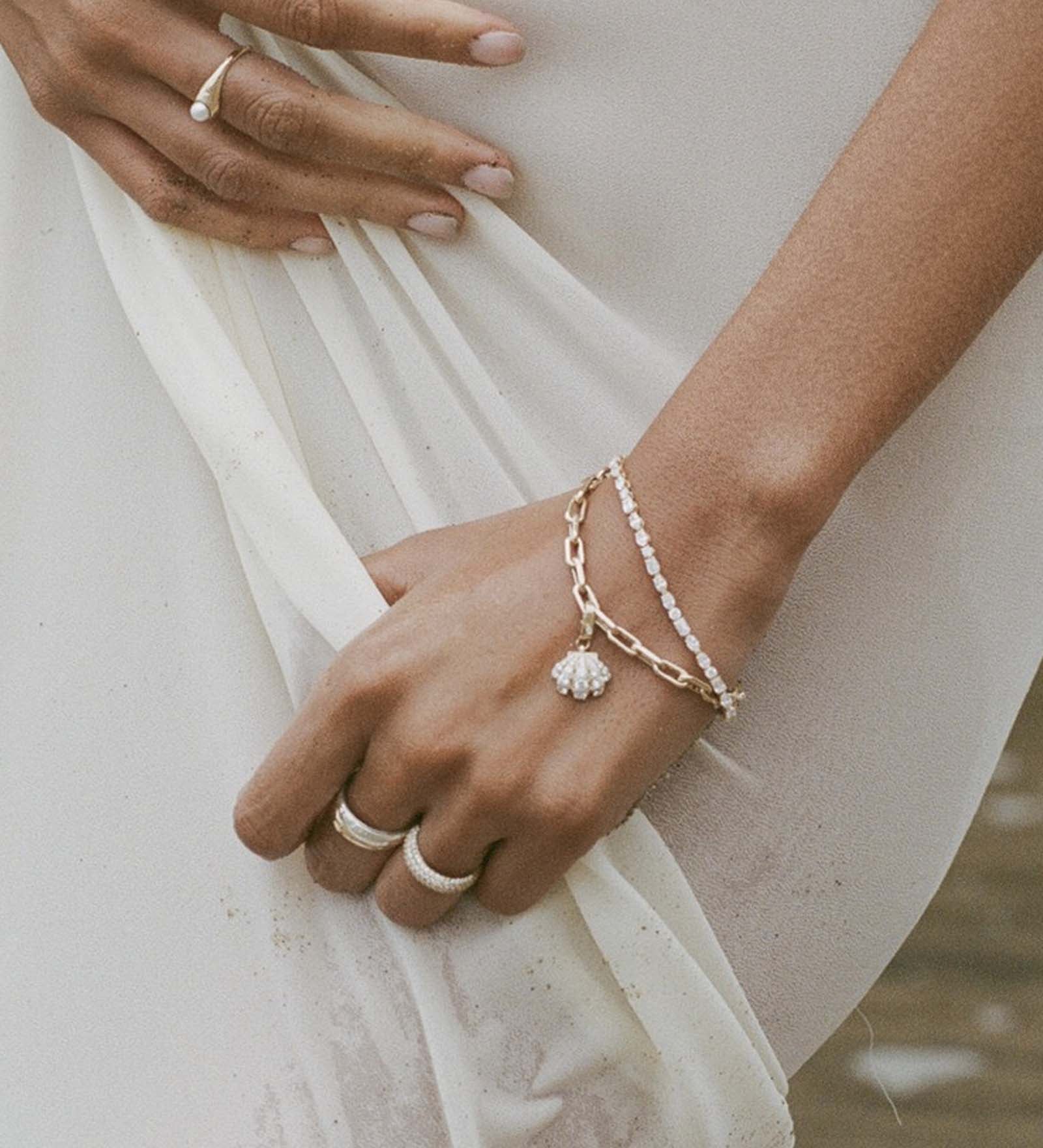 Kinn - Pavé Diamond Shell Charm