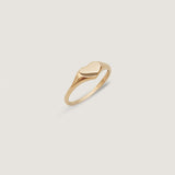 Kinn - Petite Heart Signet Ring