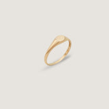 Kinn - Petite Classic Signet Ring