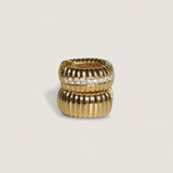 Kinn - Solis Ribbed Pavé Diamond Hoop Earrings