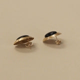 Kinn - Vintage 14k Gold Oval Onyx Earrings