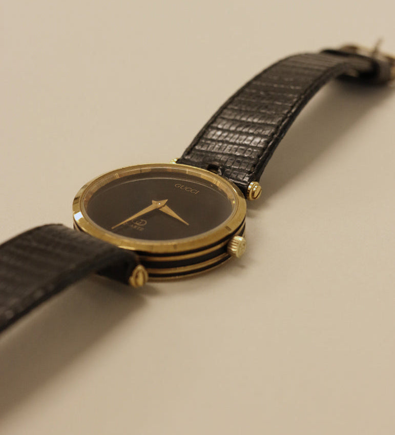 Kinn - Vintage Gucci Leather Watch Black