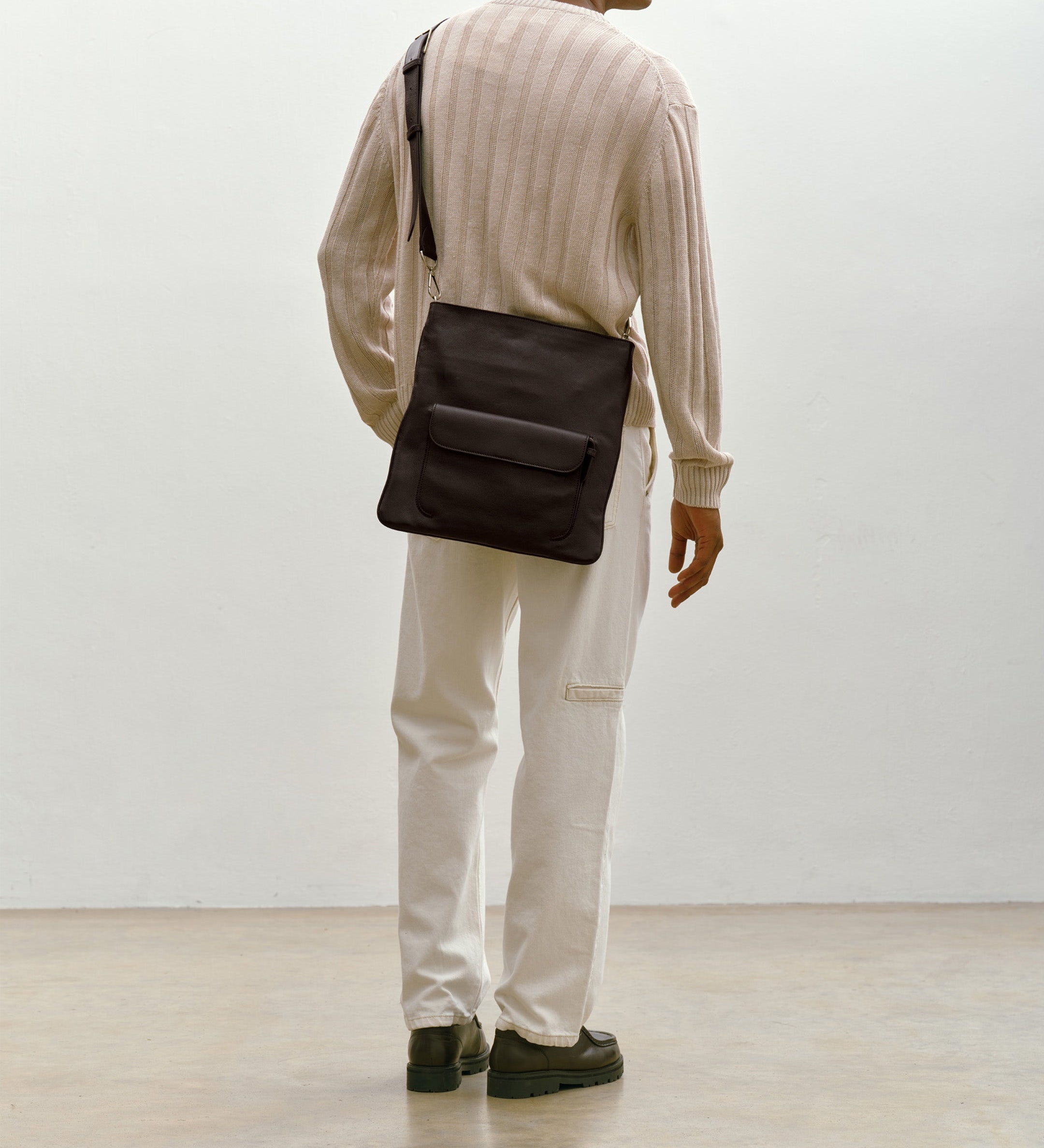 Metier - Slide Messenger Buffalo Cacao
