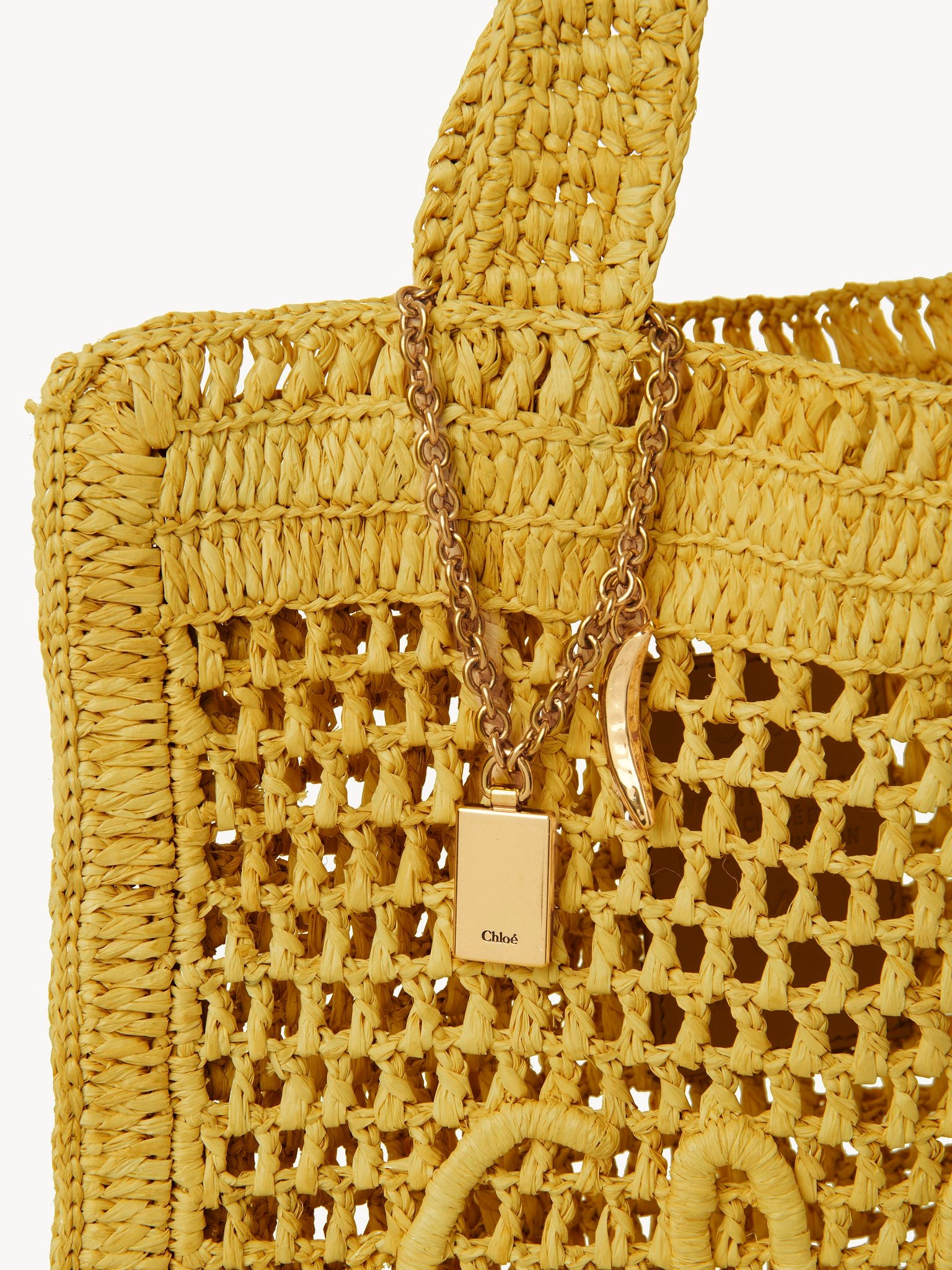 Chloé Chloé - Summer Banana tote bag in raffia