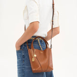 Chloé Chloé - Small Chloé Spin tote bag in grained leather
