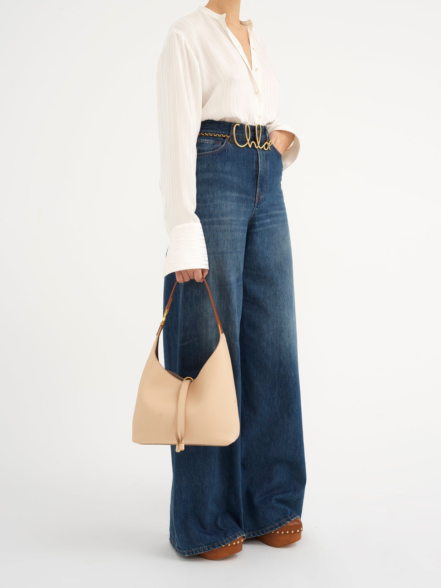 Chloé Chloé - Small Marcie hobo bag in grained leather