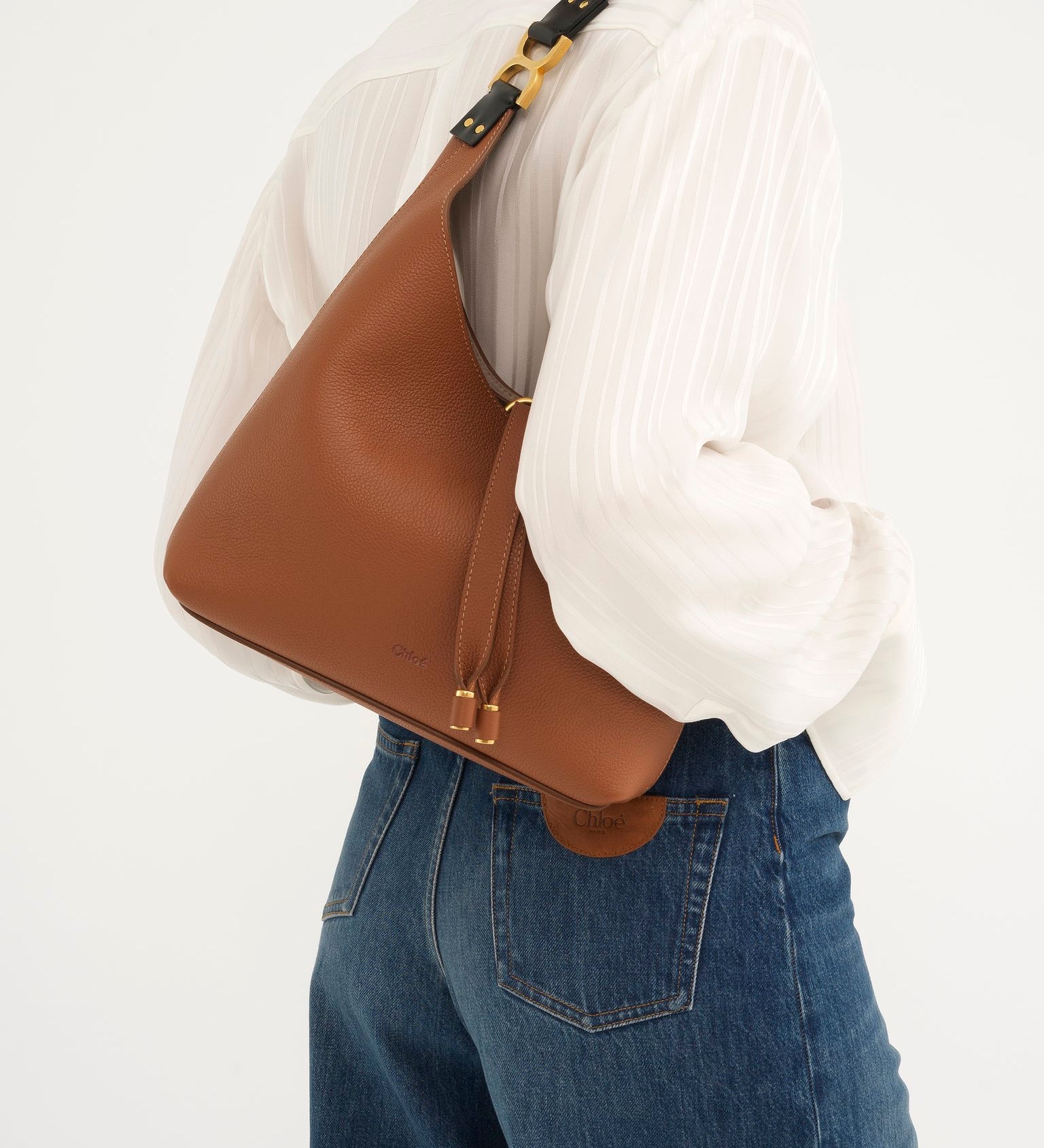 Chloé Chloé - Small Marcie hobo bag in grained leather
