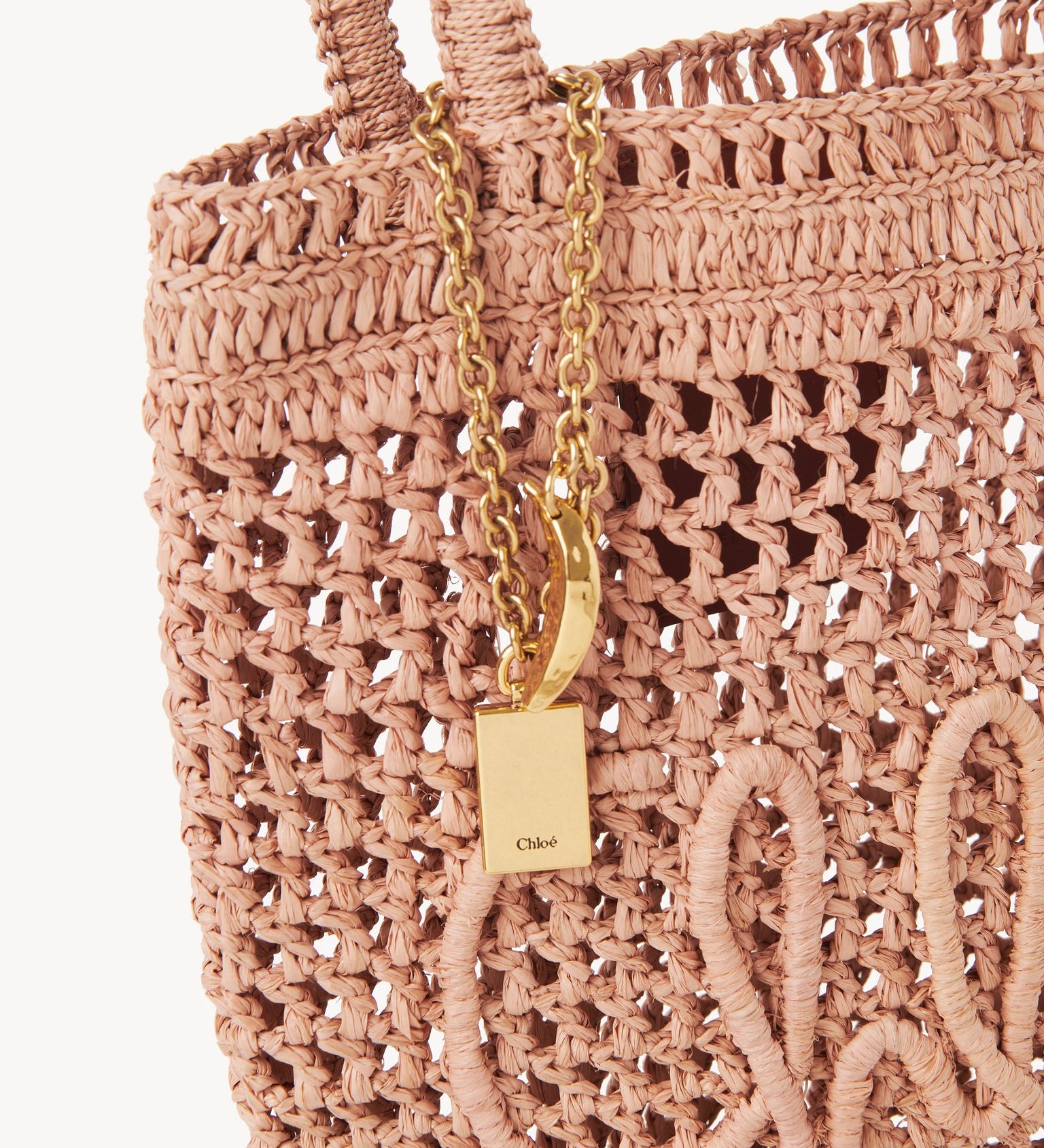 Chloé Chloé - Small Summer Banana tote bag in raffia