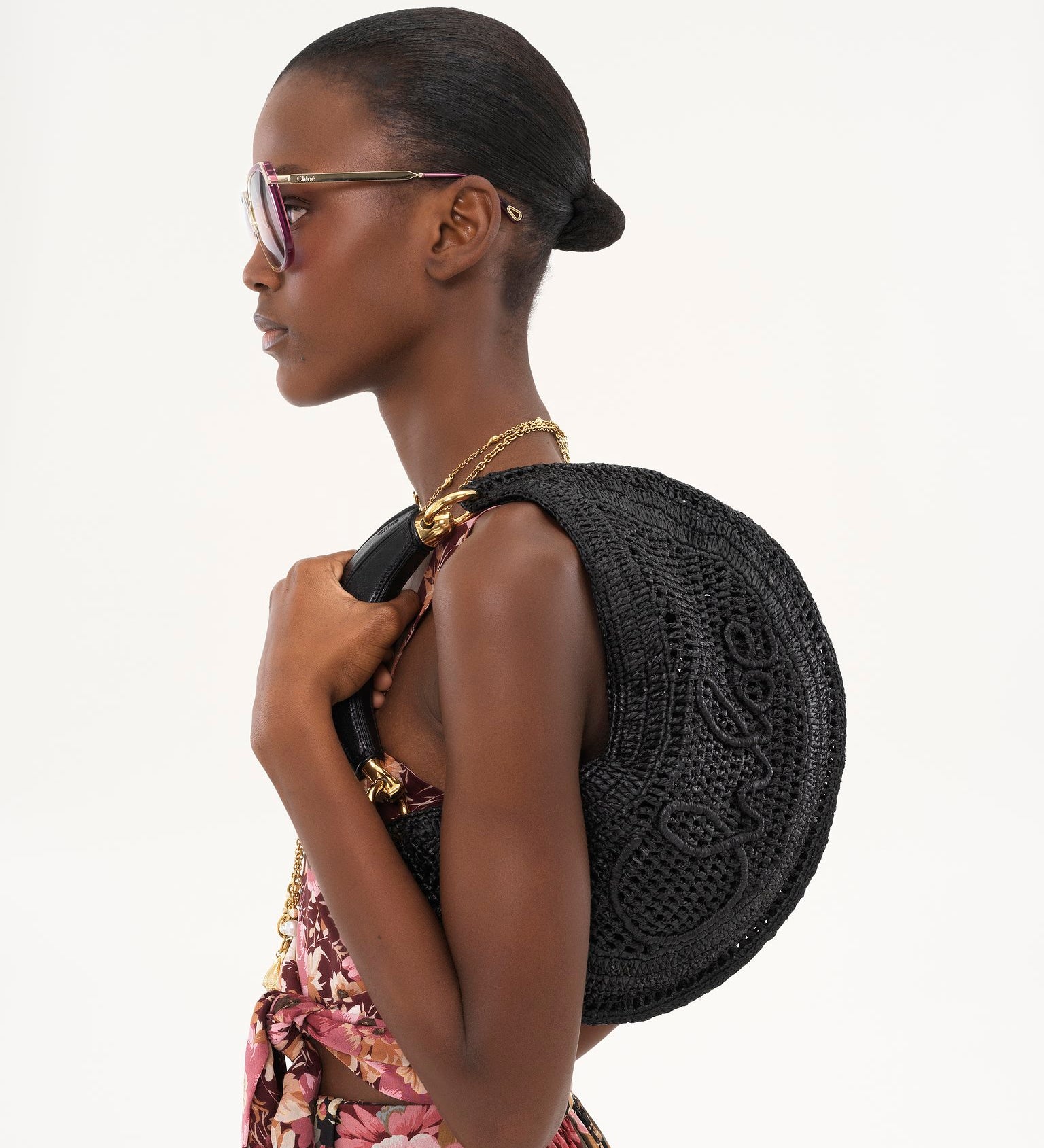 Chloé Chloé - Summer Banana hobo bag in raffia