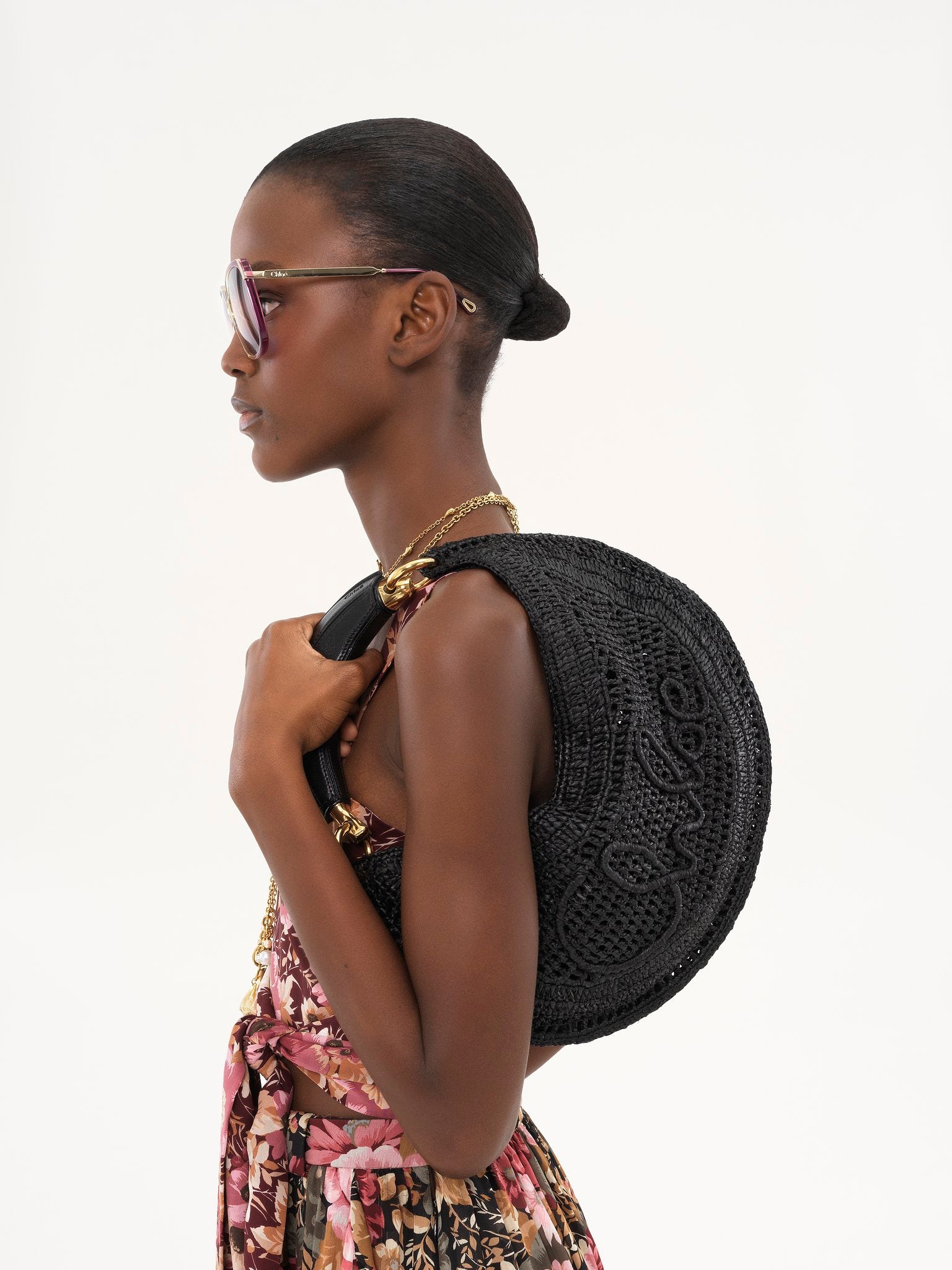 Chloé Chloé - Summer Banana hobo bag in raffia