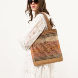 Chloé Chloé - Summer Banana tote bag in raffia