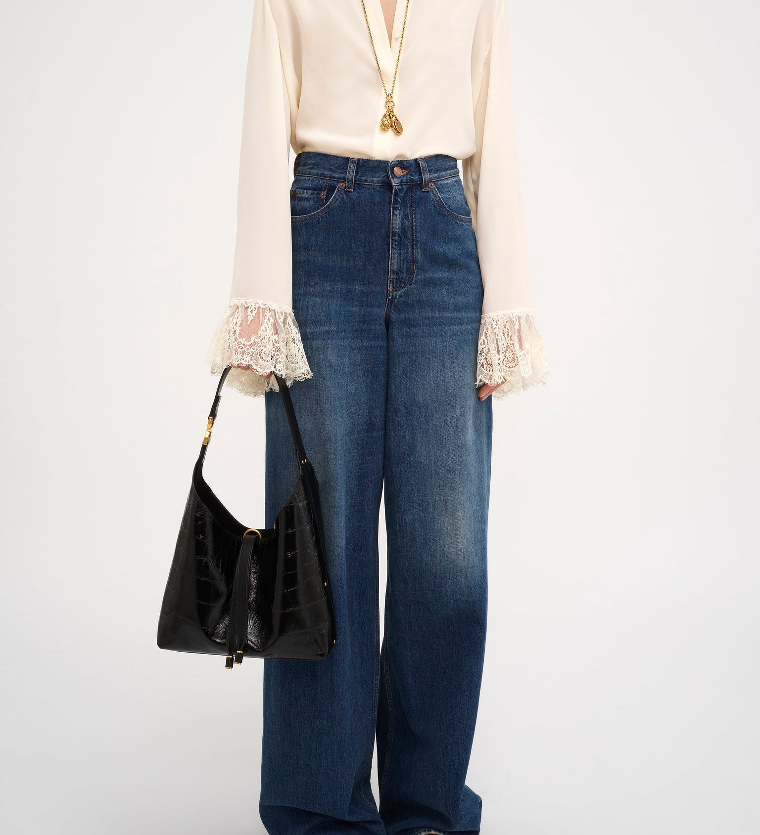 Chloé Chloé - Small Marcie hobo bag in croco-effect leather