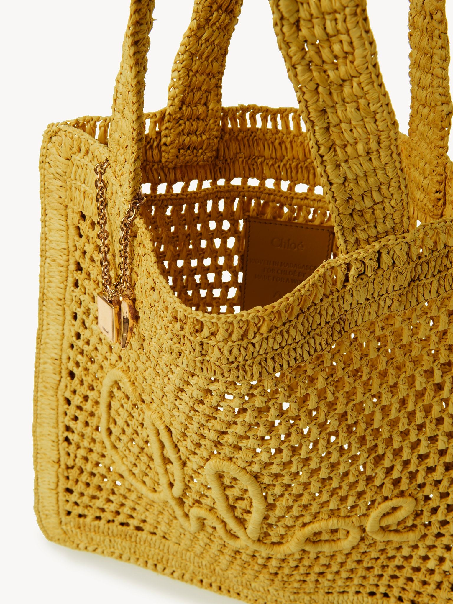 Chloé Chloé - Summer Banana tote bag in raffia