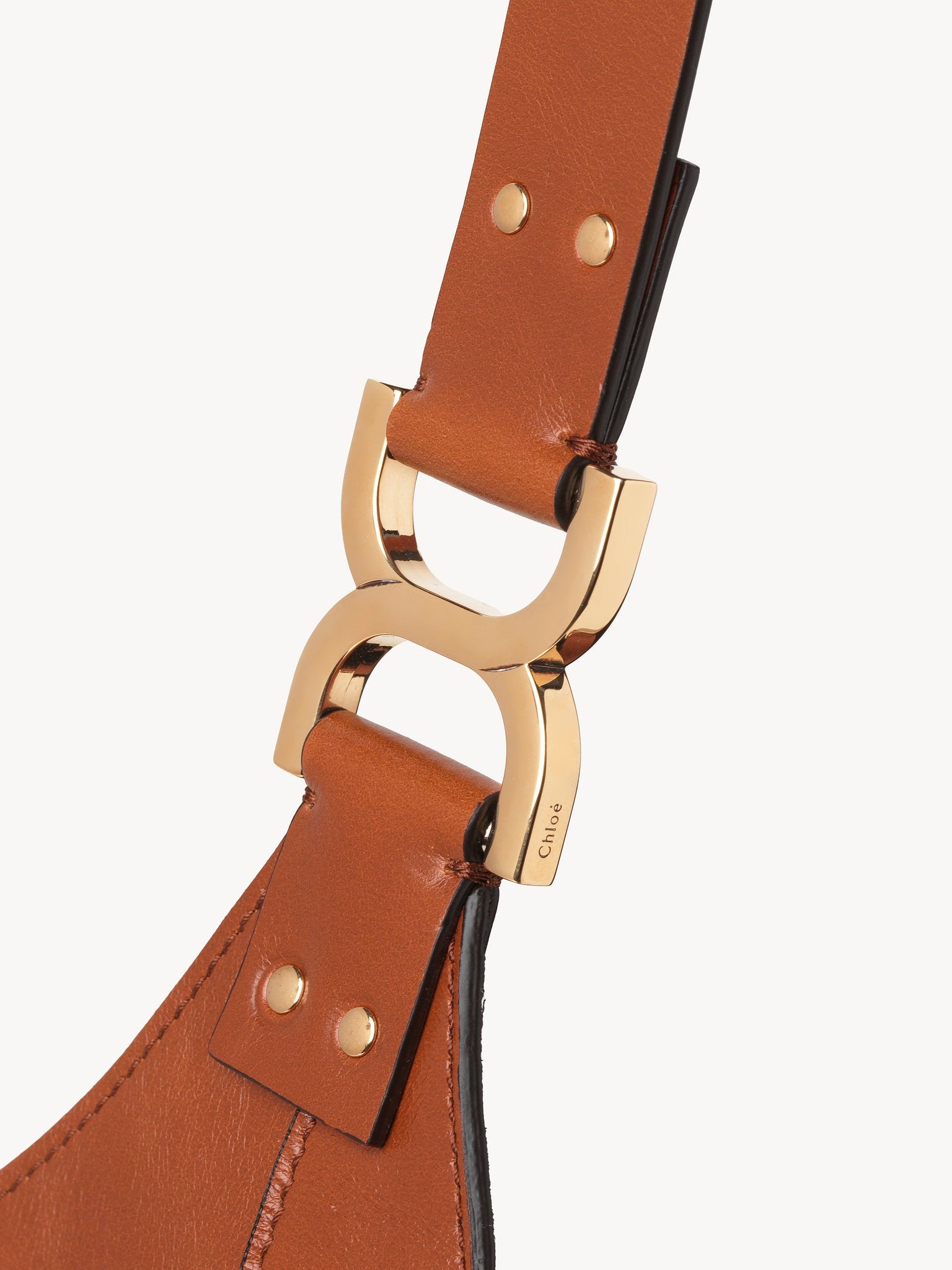 Chloé Chloé - Small Marcie hobo bag in shiny leather