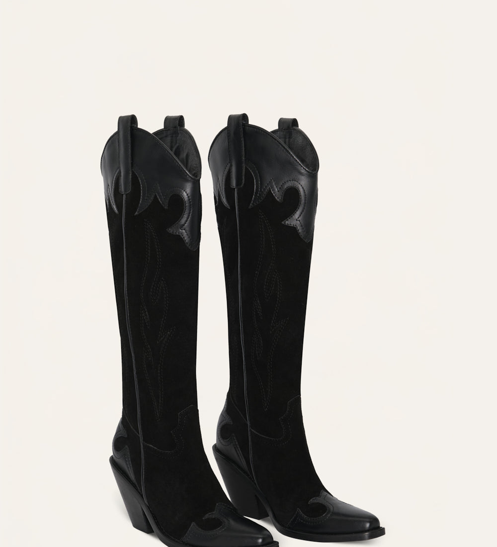 Johanna Ortiz - Western Legacy Boot