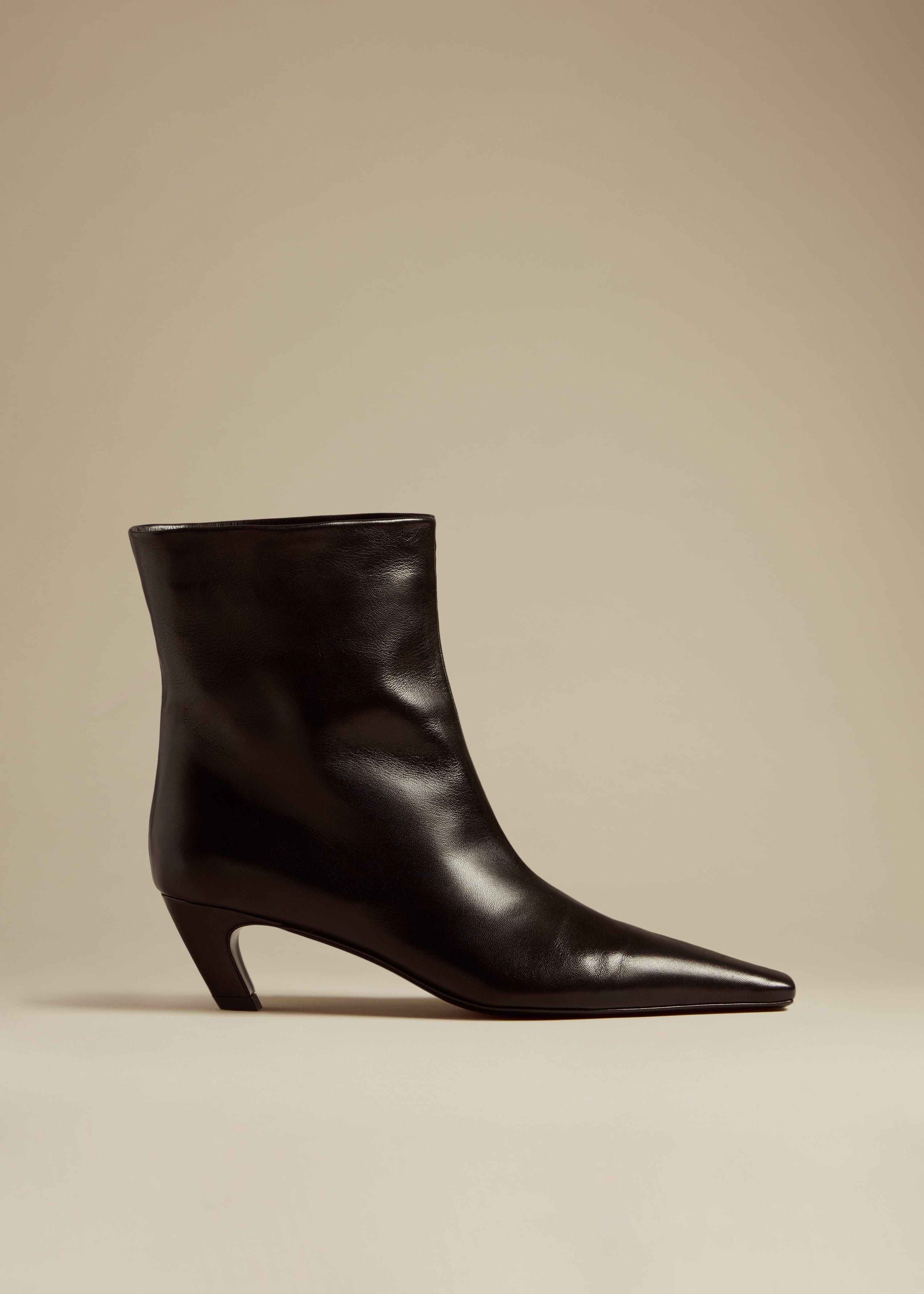 The Arizona Boot in Black Leather - The Iconic Issue