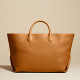 The Medium Amelia Tote in Nougat Leather