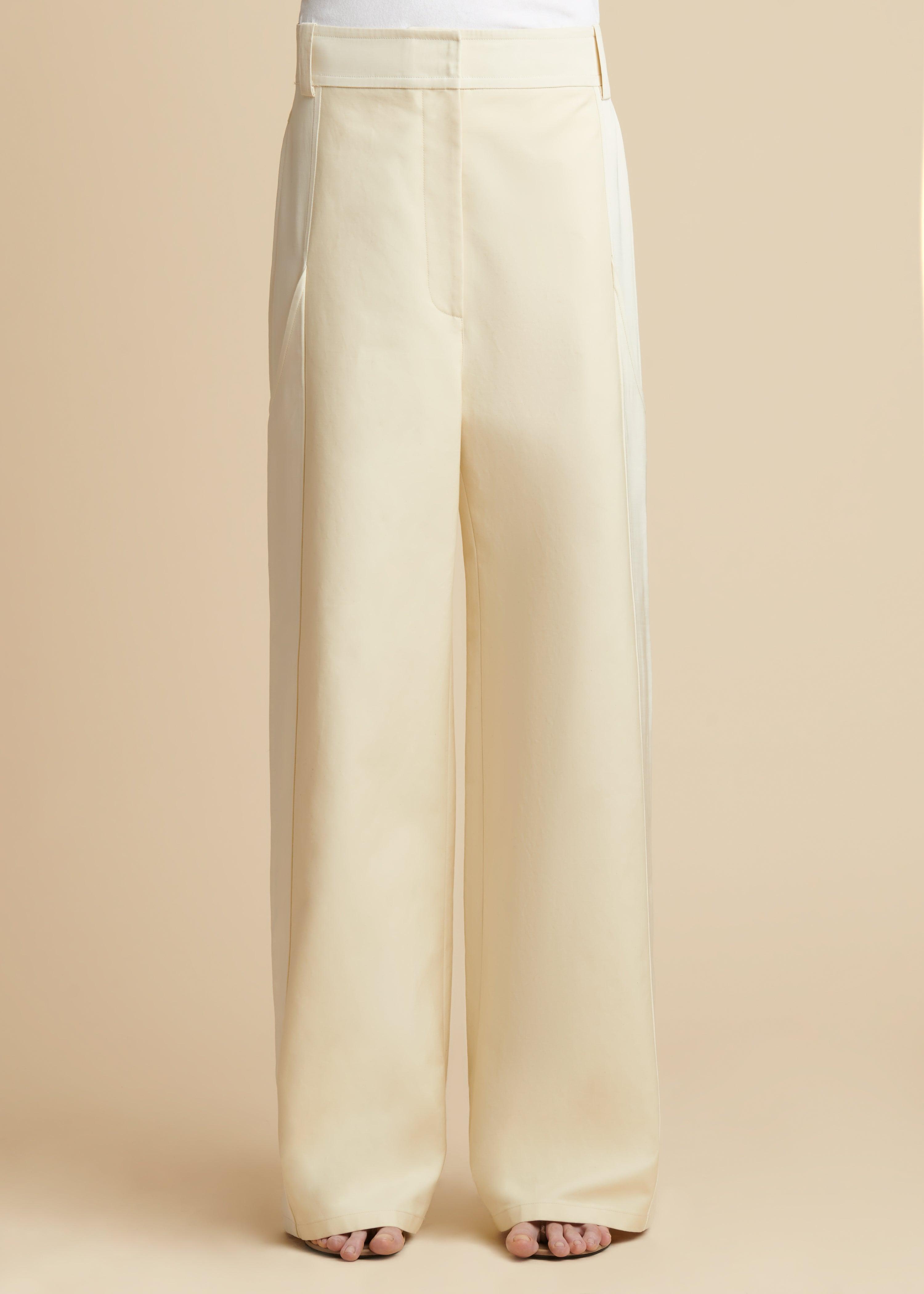 The Leon Pant in Bone - The Iconic Issue